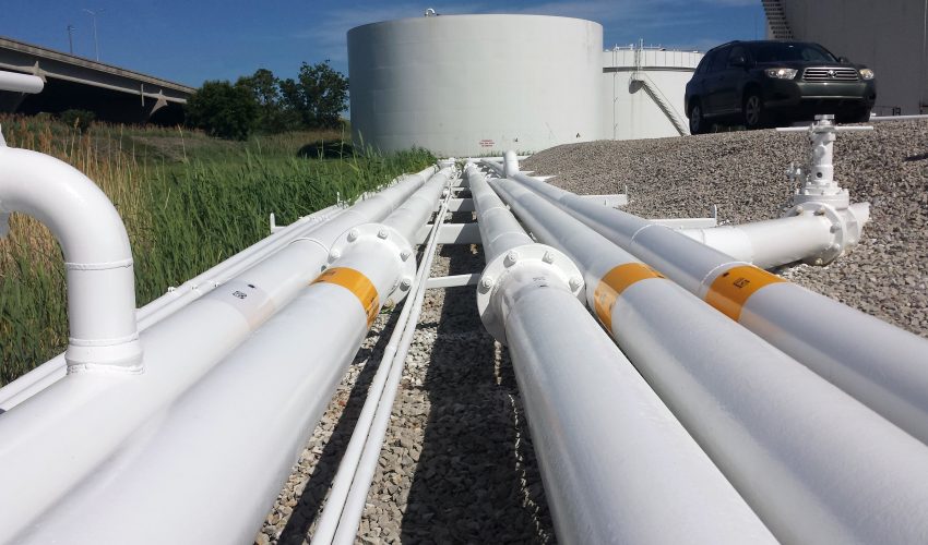 Industrial Dry-Fall 2-Part Epoxy & 2-Part Urethane Paint for pipes and pipe racks - Cenex Pipeline Terminal